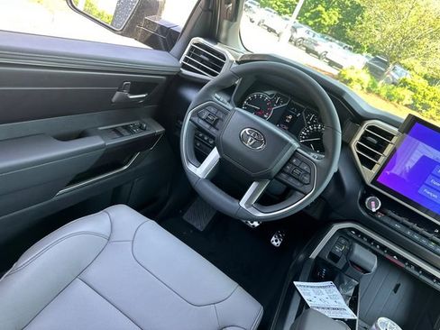 New 2026 Toyota Tundra SR5 AWD/4WD image 17