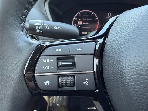 Used 2023 Honda HR-V EX-L image 19