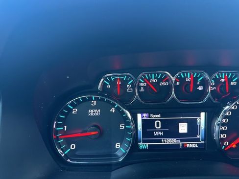 Used 2018 Chevrolet Tahoe LT image 11