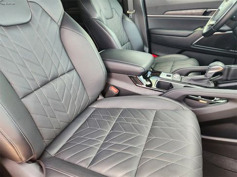 Certified 2025 Kia Telluride SX Prestige X-Line image 14