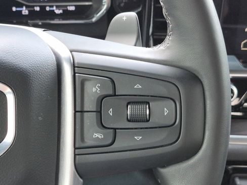 Used 2025 GMC Sierra 1500 SLT w/ SLT Premium Plus Package AWD/4WD image 28