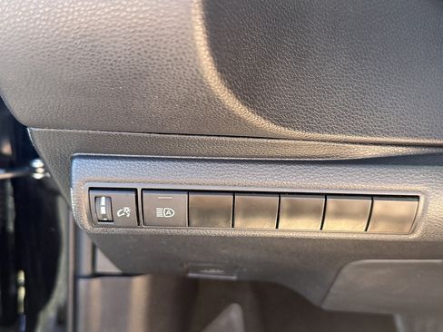Used 2024 Toyota Corolla LE FWD image 18