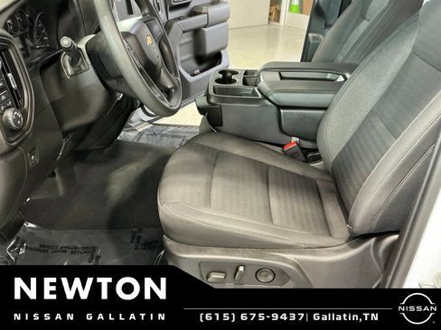 Used 2023 Chevrolet Silverado 1500 Custom w/ LPO, Dark Essentials Package AWD/4WD image 11