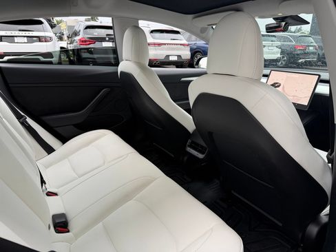 Used 2021 Tesla Model 3 Performance AWD/4WD image 19