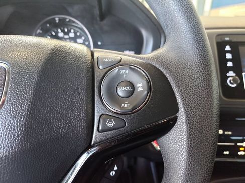 Used 2019 Honda HR-V EX image 20