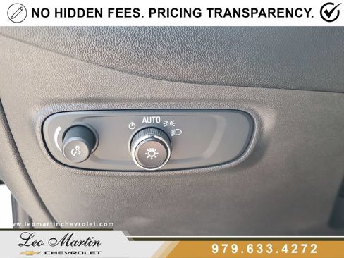 Used 2022 Chevrolet Equinox LS w/ LS Convenience Package FWD image 29