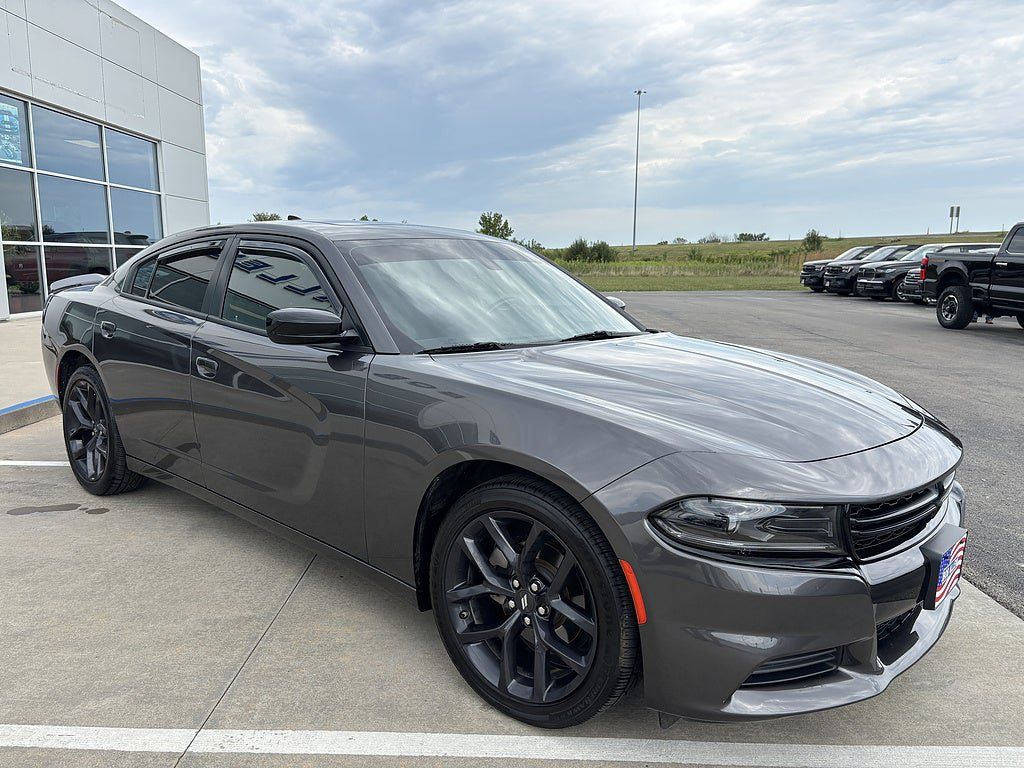 Used 2023 Dodge Charger SXT w/ Blacktop Package RWD image 7