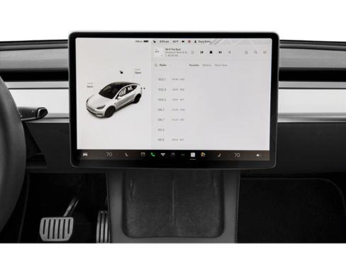 Used 2023 Tesla Model Y Long Range AWD/4WD image 7