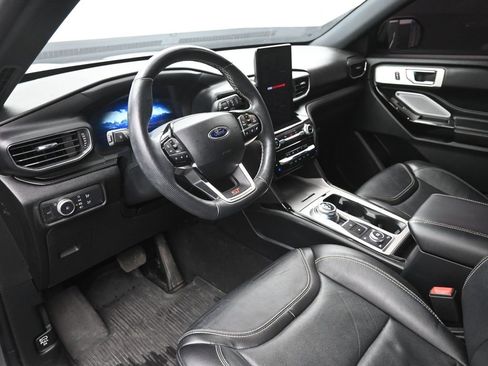 Used 2021 Ford Explorer ST w/ Equipment Group 401A image 19