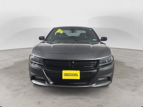Used 2023 Dodge Charger SXT w/ Plus Group RWD image 8