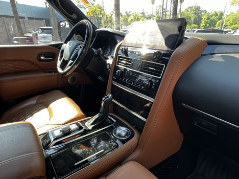 Used 2024 INFINITI QX80 Sensory AWD/4WD image 48