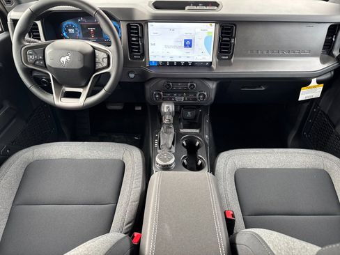 New 2025 Ford Bronco Big Bend image 14