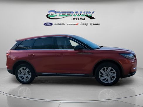 Used 2025 Lincoln Corsair FWD image 32