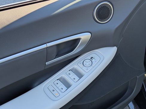 New 2026 Hyundai Sonata SEL FWD image 16
