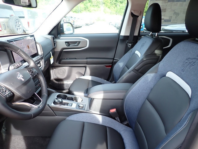 New 2026 Ford Bronco Sport Outer Banks AWD/4WD image 13