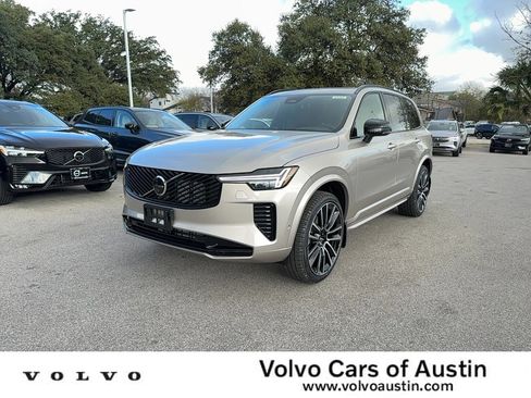 New 2026 Volvo XC90 B6 Ultra w/ Lounge Package image 1