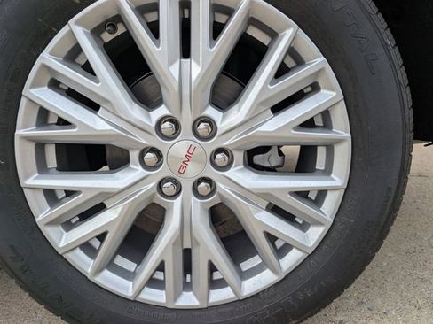 New 2026 GMC Acadia Elevation w/ Elevation Premium Package FWD image 6