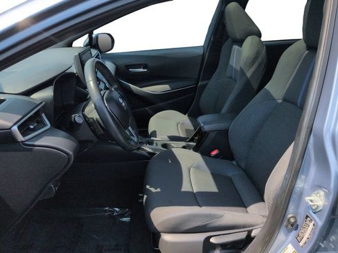 Used 2022 Toyota Corolla SE w/ SE Premium Package FWD image 22