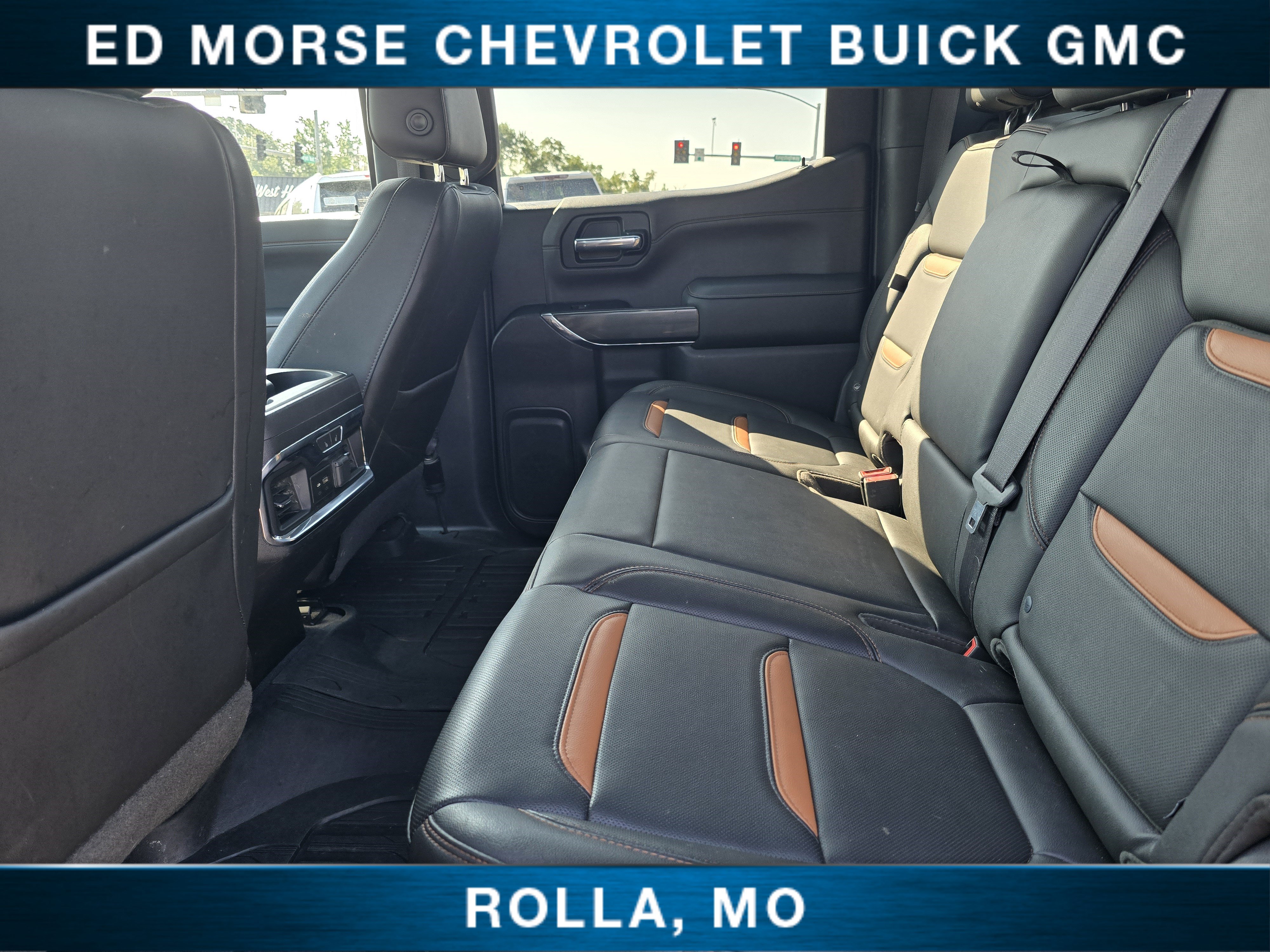 Used 2019 GMC Sierra 1500 AT4 w/ AT4 Premium Package AWD/4WD image 17