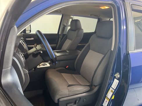 Used 2015 Toyota Tundra SR5 w/ SR5 Upgrade Package image 18