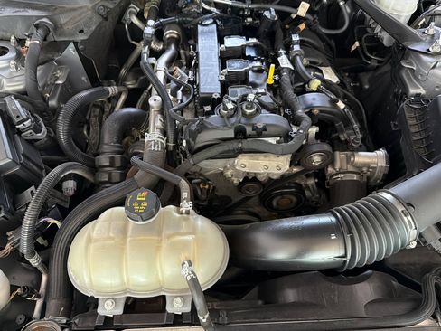 Used 2023 Ford Mustang Premium RWD image 31
