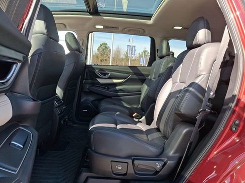 Certified 2022 Subaru Ascent Limited w/ Technology Package image 10