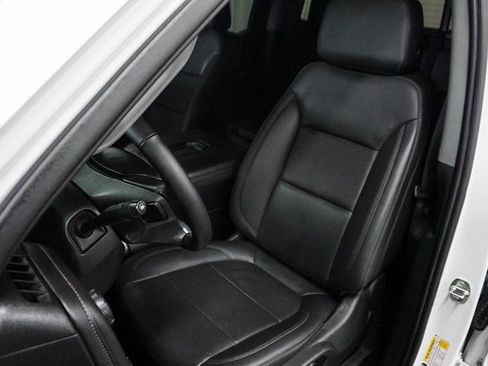 Used 2022 Chevrolet Silverado 1500 LTZ w/ LTZ Premium Package image 13