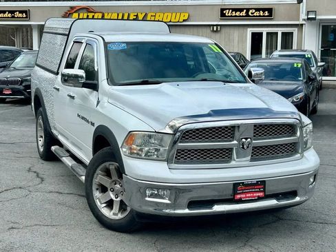Used 2011 RAM 1500 Big Horn image 1