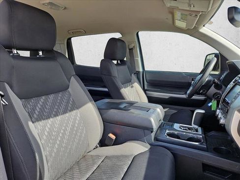 Used 2019 Toyota Tundra SR5 w/ SR5 Upgrade Package image 19