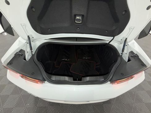 Used 2021 Chevrolet Camaro ZL1 image 25