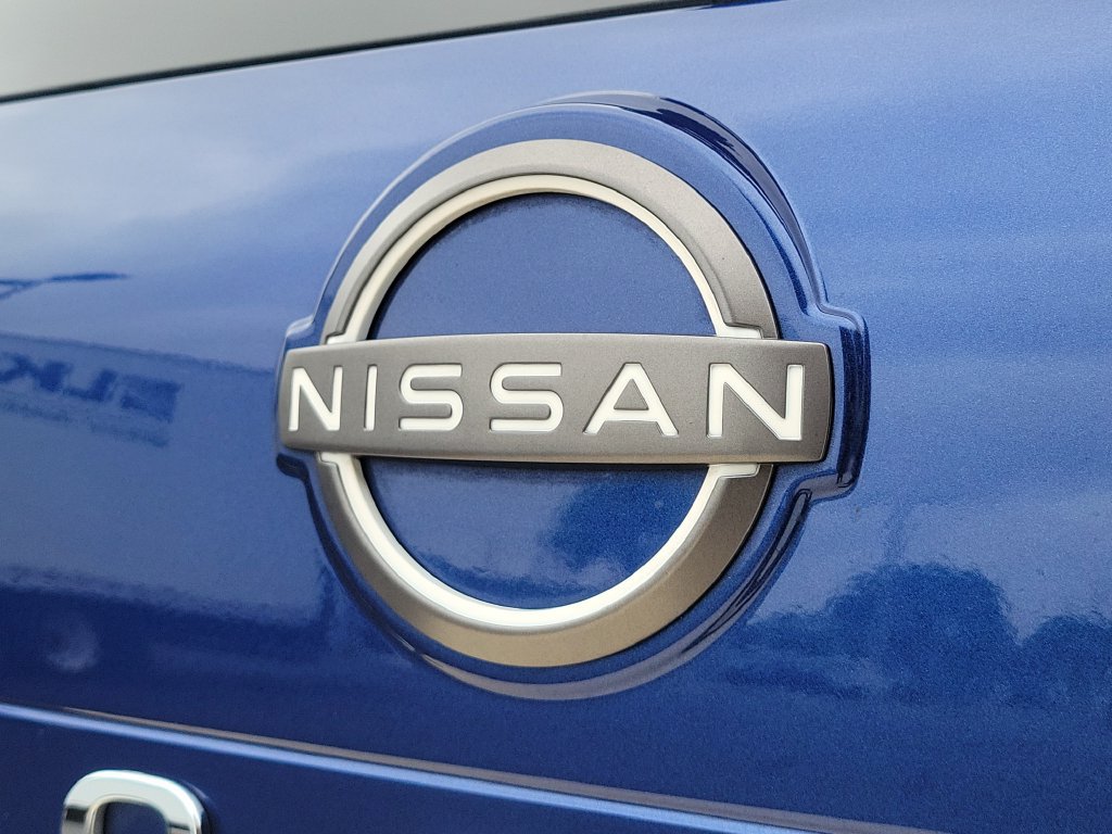 Used 2023 Nissan Rogue SV w/ SV Premium B Package AWD/4WD image 9