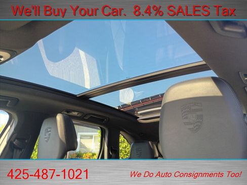 Used 2014 Porsche Cayenne Platinum Edition AWD/4WD image 31