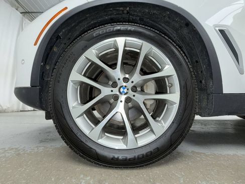 Used 2020 BMW X5 xDrive40i w/ Convenience Package AWD/4WD image 17