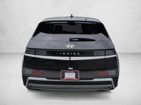 New 2026 Hyundai Ioniq 5 SEL image 8