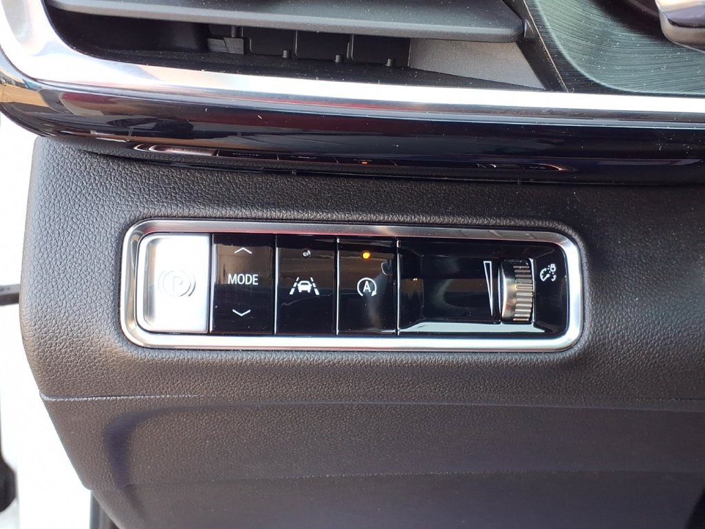 Used 2024 Buick Envision Preferred AWD/4WD image 20