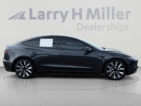 Used 2025 Tesla Model 3 Long Range AWD/4WD image 7