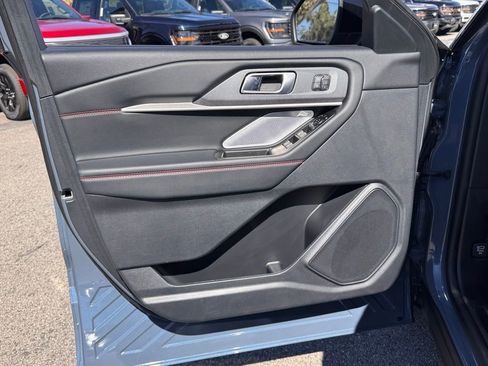 Used 2025 Ford Explorer ST w/ Sun And Sound Package image 16