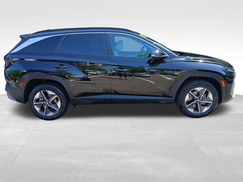 Used 2025 Hyundai Tucson SEL AWD/4WD image 14