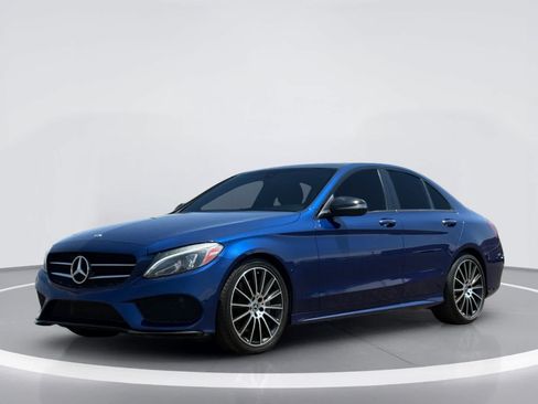 Used 2018 Mercedes-Benz C 300 Sedan image 2