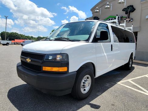 Used 2023 Chevrolet Express 3500 LS image 8