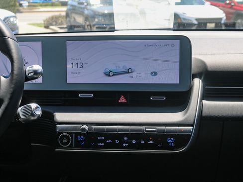 Certified 2024 Hyundai Ioniq 5 SEL RWD image 17