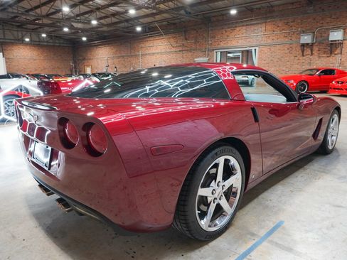 Used 2007 Chevrolet Corvette Coupe RWD image 14
