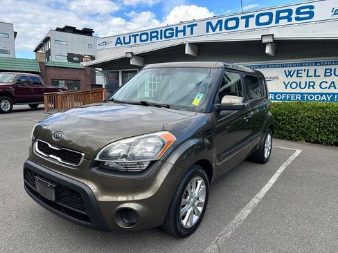 Used 2012 Kia Soul + w/ Audio Pkg FWD image 1