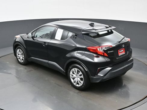 Used 2021 Toyota C-HR LE FWD image 36