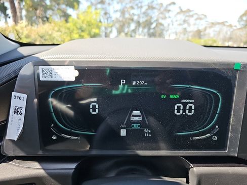 New 2026 Kia Niro LX FWD image 15