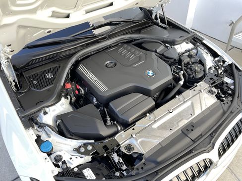 Certified 2024 BMW 330i Sedan w/ Convenience Package image 35