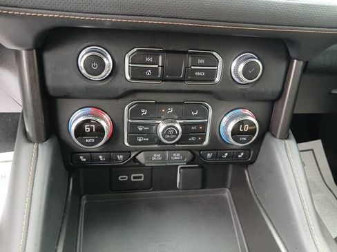 Used 2023 GMC Yukon AT4 w/ AT4 Premium Plus Package AWD/4WD image 22