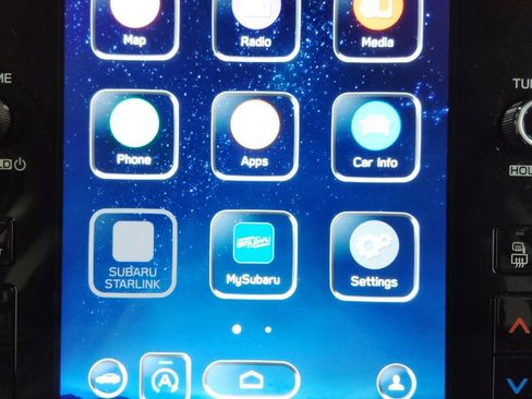 Used 2022 Subaru Outback Limited image 18