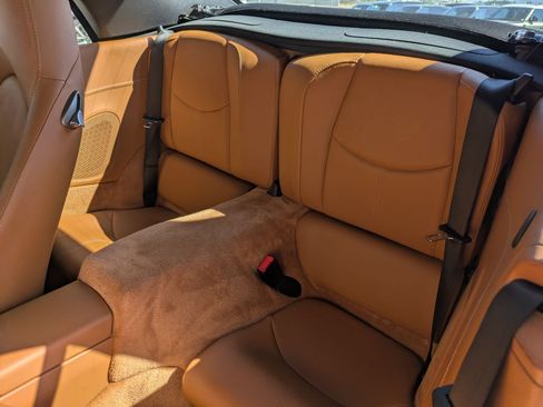 Used 2010 Porsche 911 Carrera 4S image 25