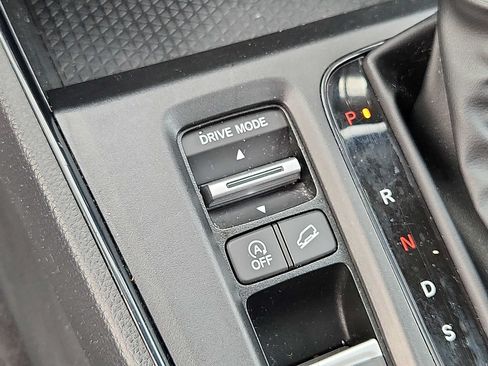 Certified 2024 Honda CR-V EX image 25